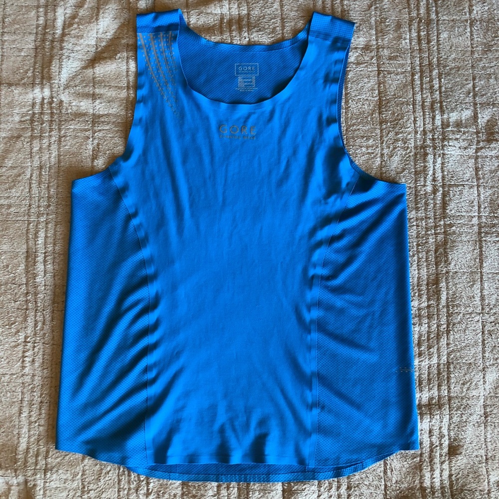 NWOT Men M Gore Running Wear Blue Sleeveless Shirt